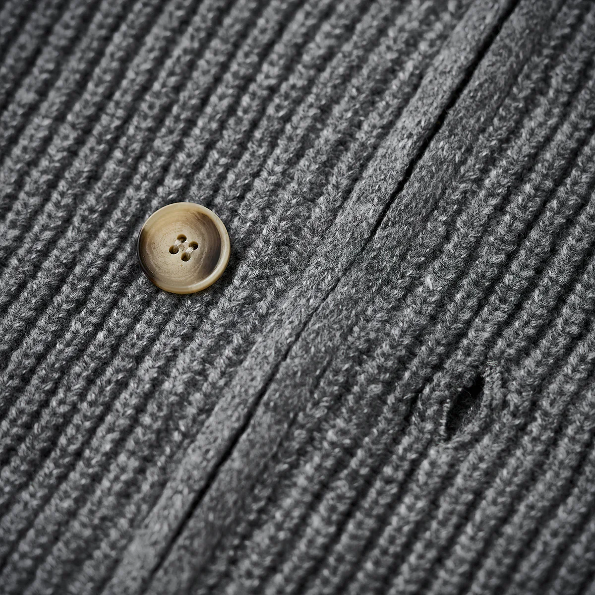 Button&Zipper　4色展開リブ編みニットカーディガン - Image 14