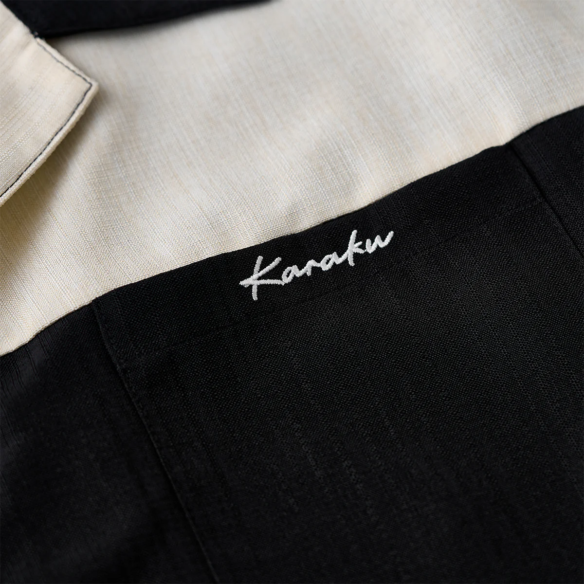 「Karaku」刺繍入り　配色切替リネンライクオープンカラーシャツ - Image 9