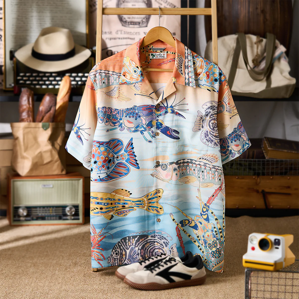 「夕暮れの海底」レトロ水彩風プリント入りアロハシャツ - Image 3