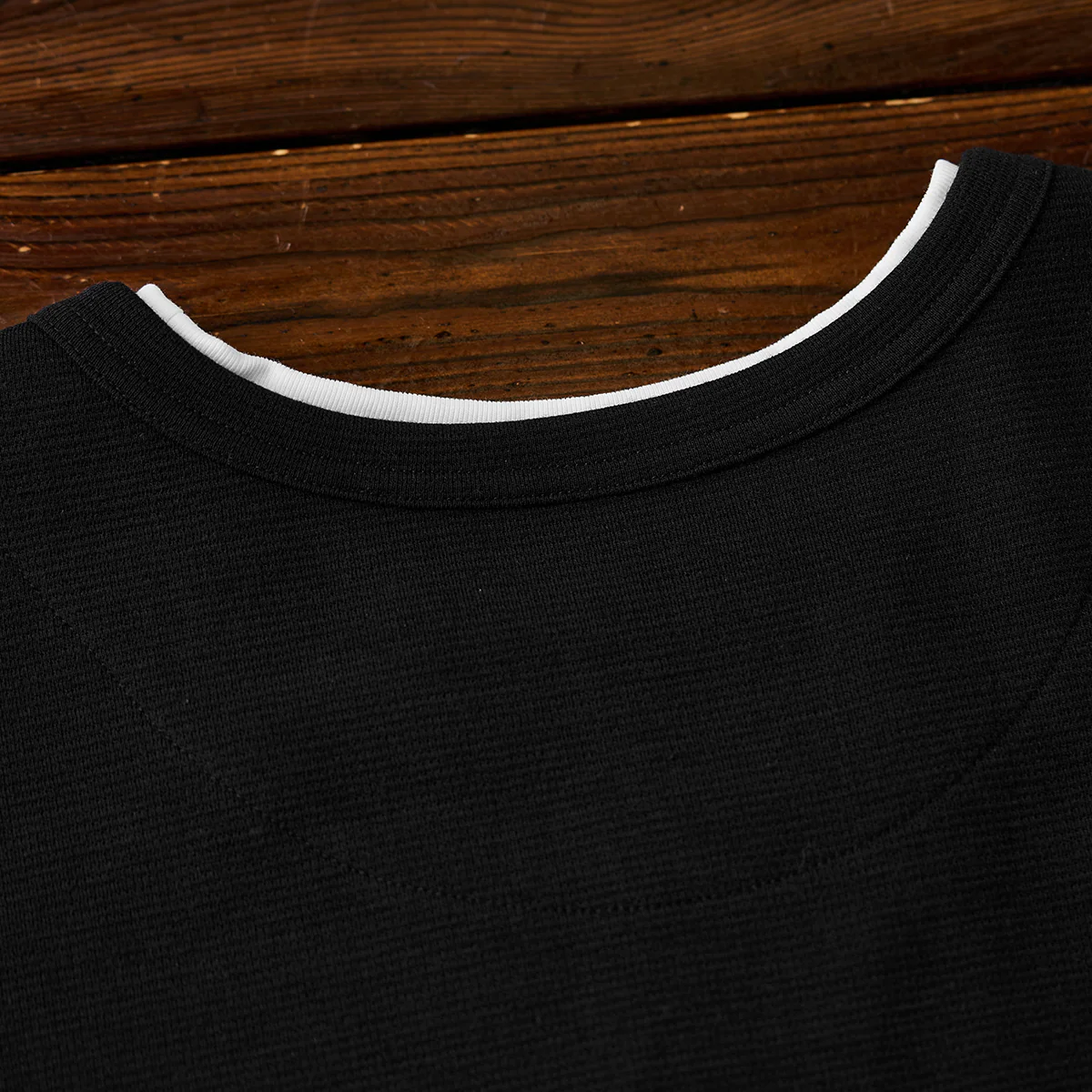 【予約】「猫のレスキュー隊」刺繡入り　フェイクレイヤードミニワッフルTee - Image 9