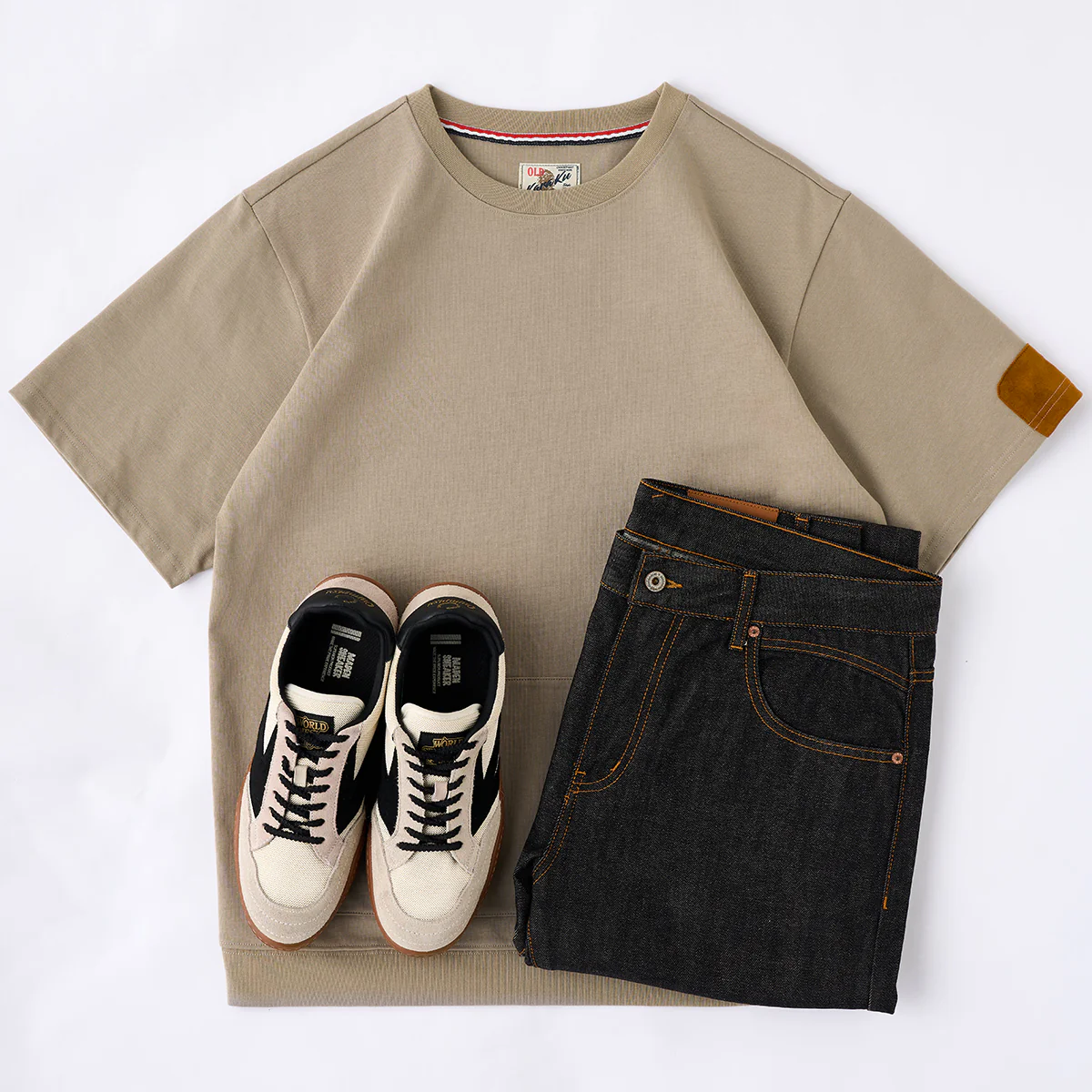 【予約】袖スエードパッチ カンガルーポケット付きコットンTee - Image 13