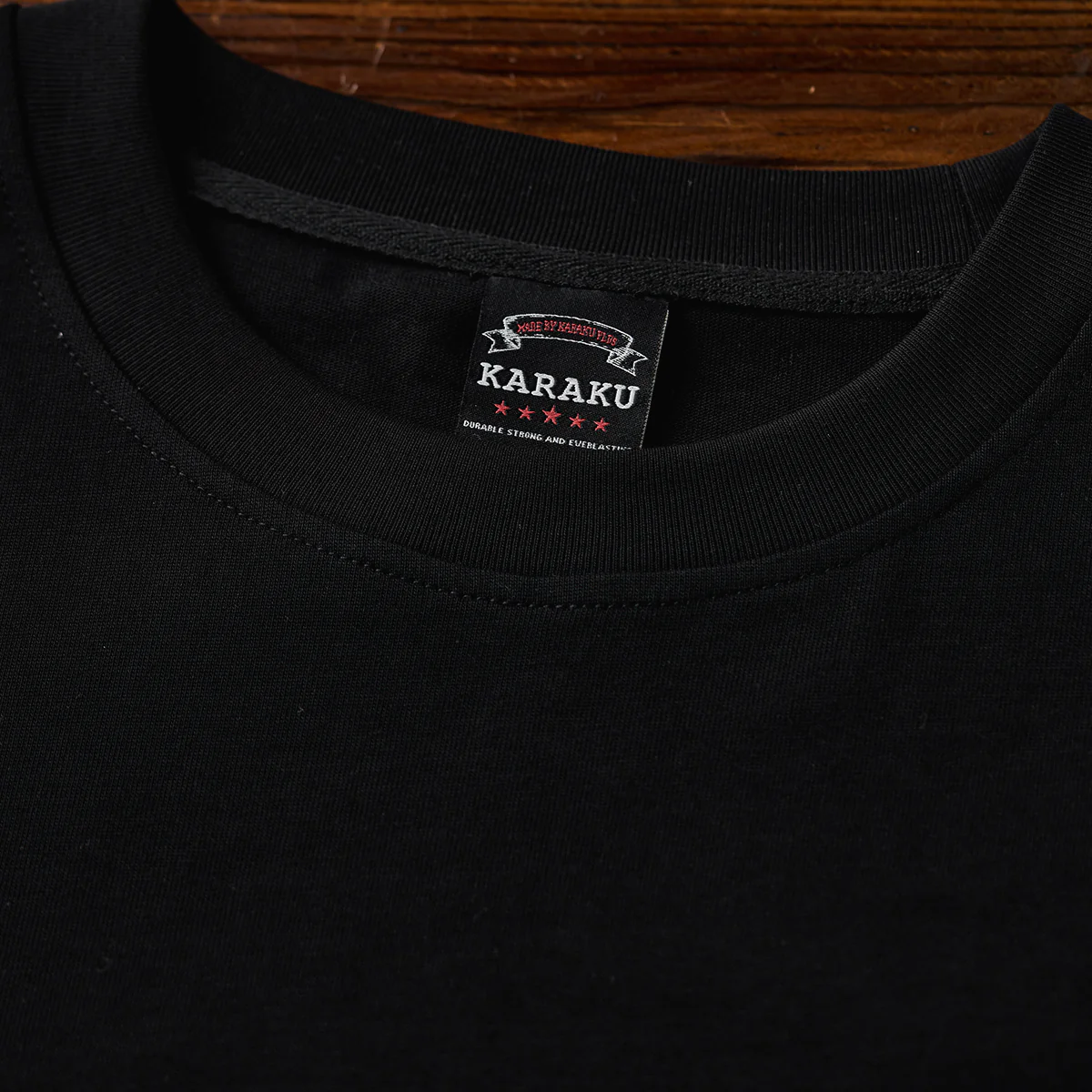 Karaku×川又聡「雪豹・足元に咲く色彩」プリント＆Karaku刺繡入りコットンTee - Image 14