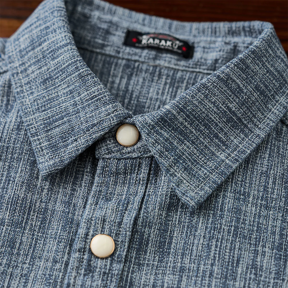 オーダーメイドパール調ボタン付き 「Karaku」刺繍入り先染めワークシャツ - Image 11
