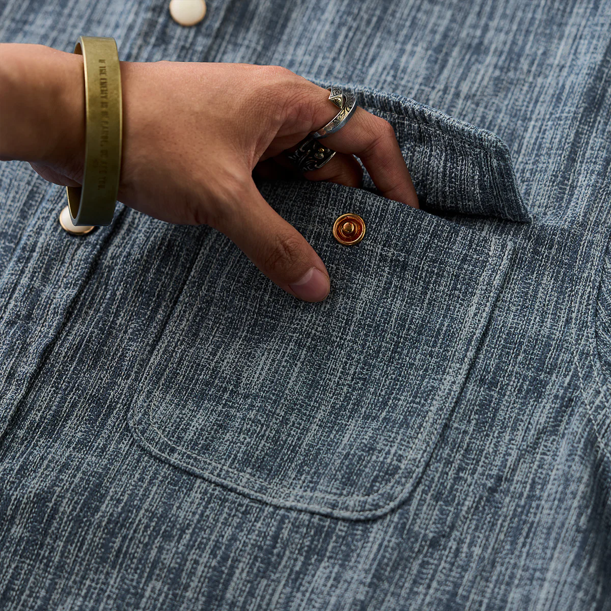 オーダーメイドパール調ボタン付き 「Karaku」刺繍入り先染めワークシャツ - Image 14