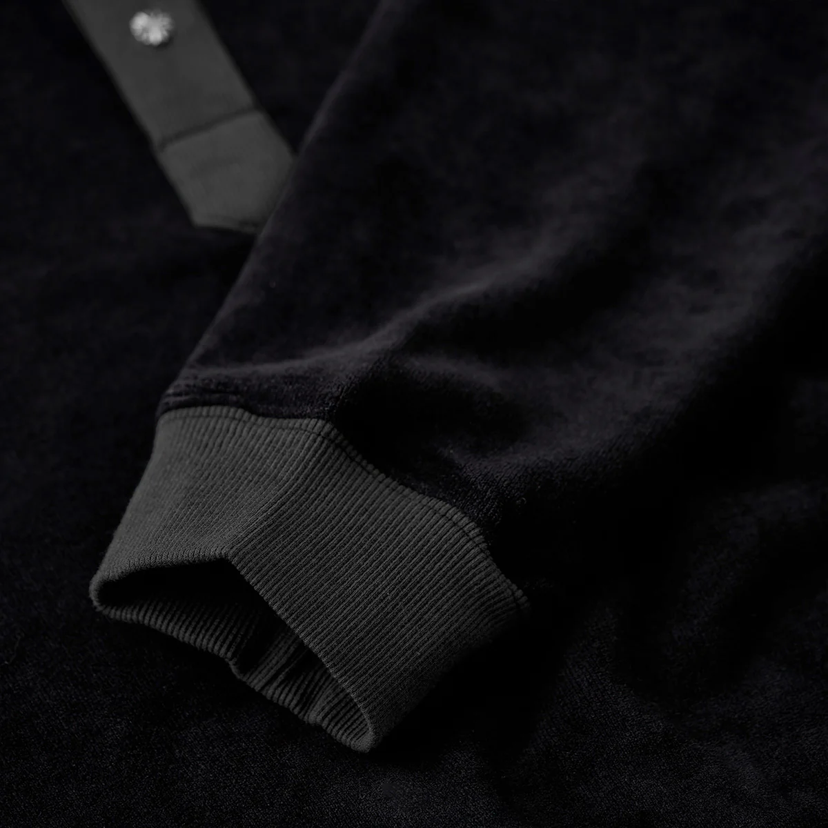「KaraKu」刺繍入り 両面起毛フリースヘンリーネックスウェット - Image 12