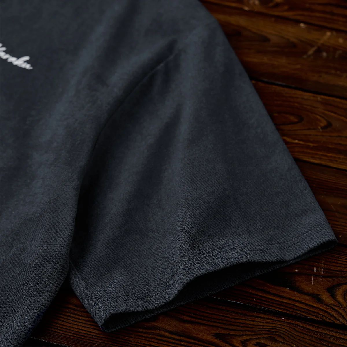 SORONA®涼感機能 刺繡入りハーフジップフェイクレイヤードTee - Image 13