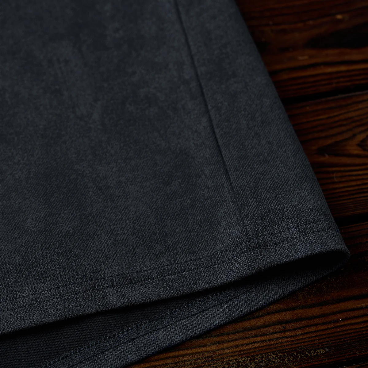 SORONA®涼感機能 刺繡入りハーフジップフェイクレイヤードTee - Image 16
