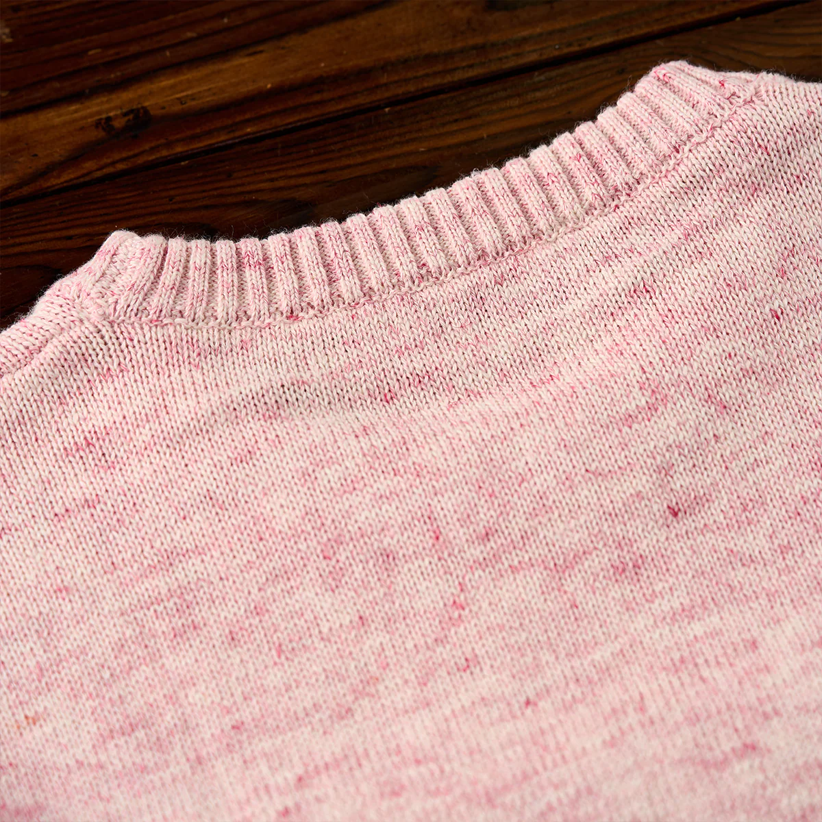 MACHO PINK メランジニットクルーネックTシャツ - Image 10