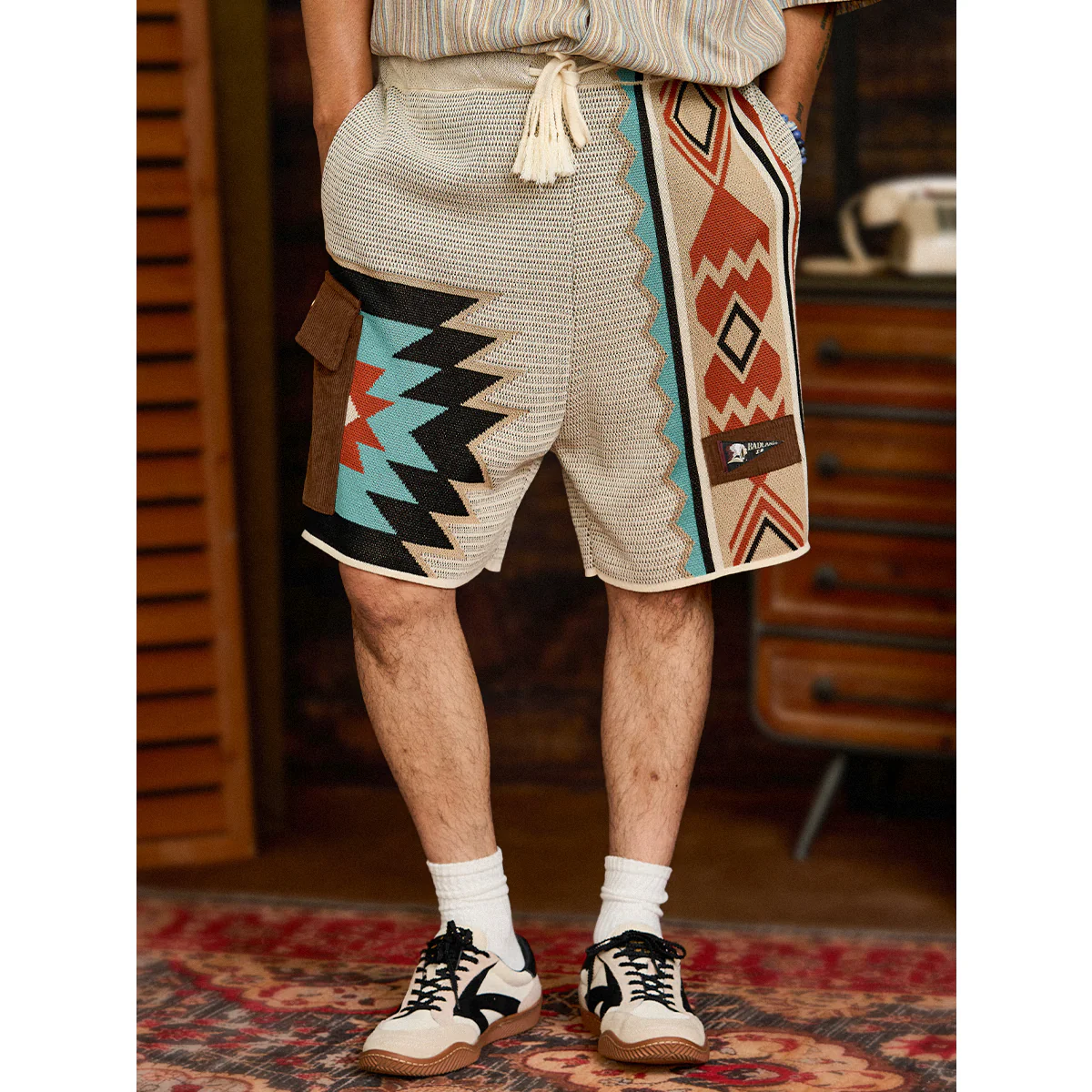 NAVAJO柄インターシャ編みショートパンツ - Image 4