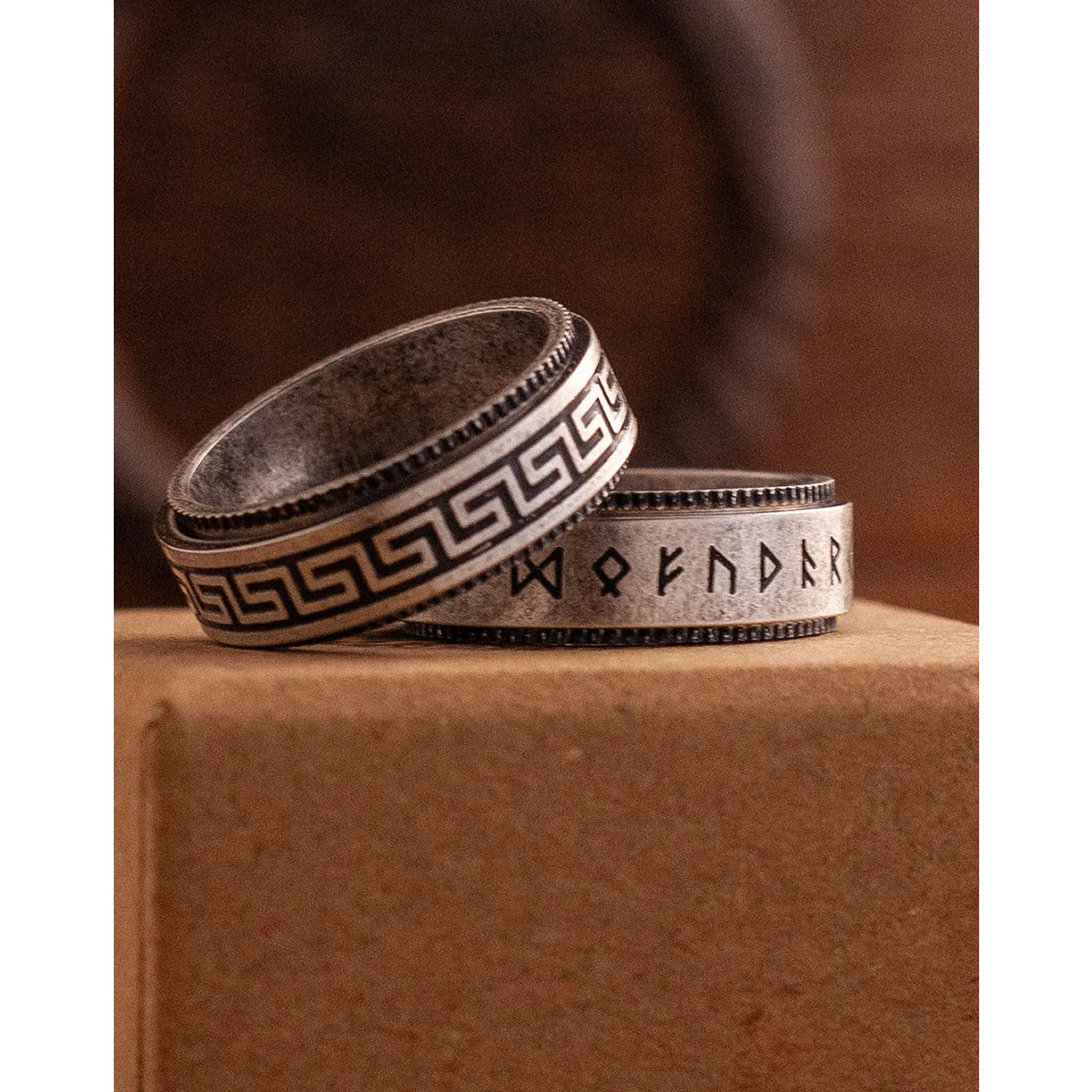 「Runes&Greek Key」2タイプ選べる　ヴィンテージ仕上げスピナーリング - Image 4