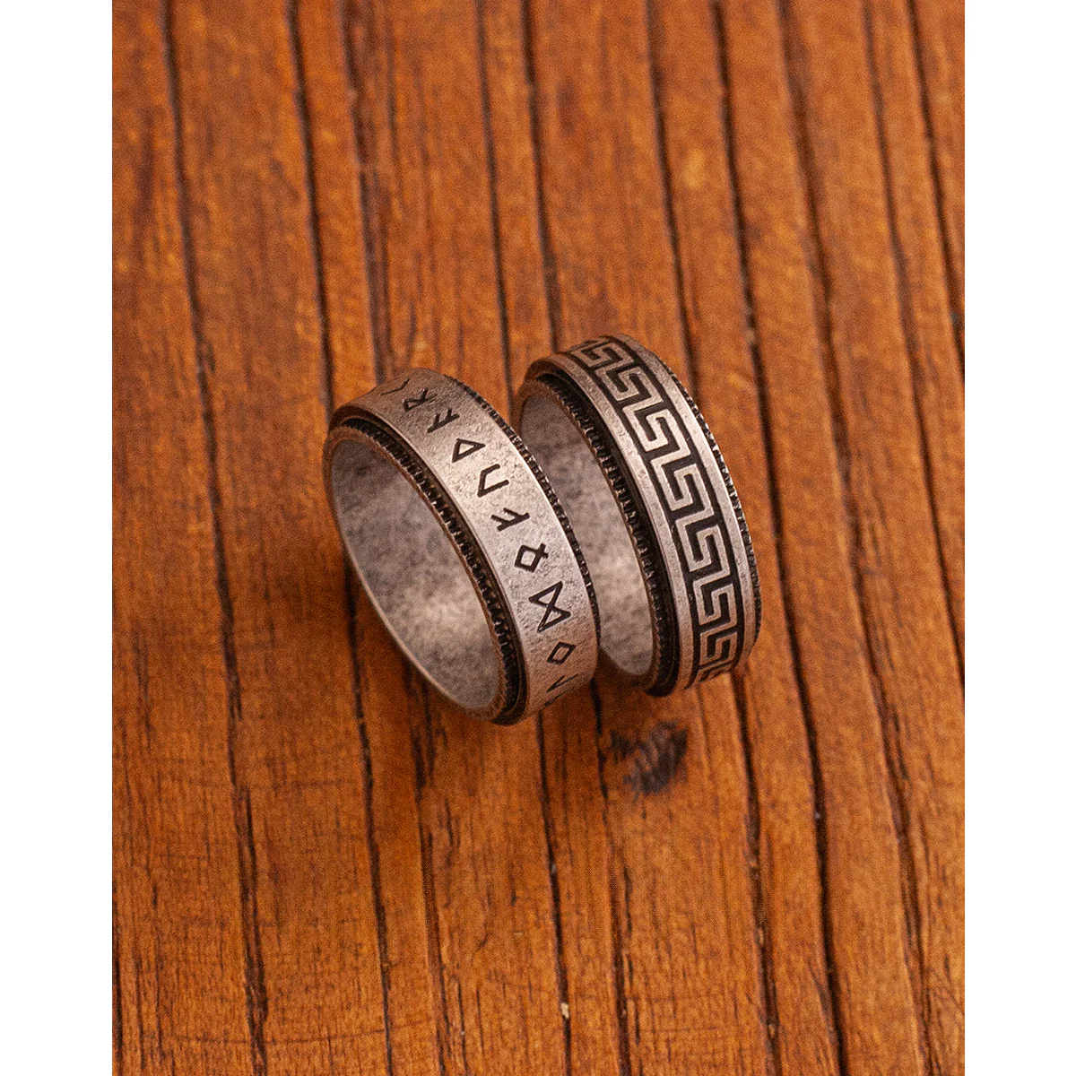 「Runes&Greek Key」2タイプ選べる　ヴィンテージ仕上げスピナーリング - Image 5