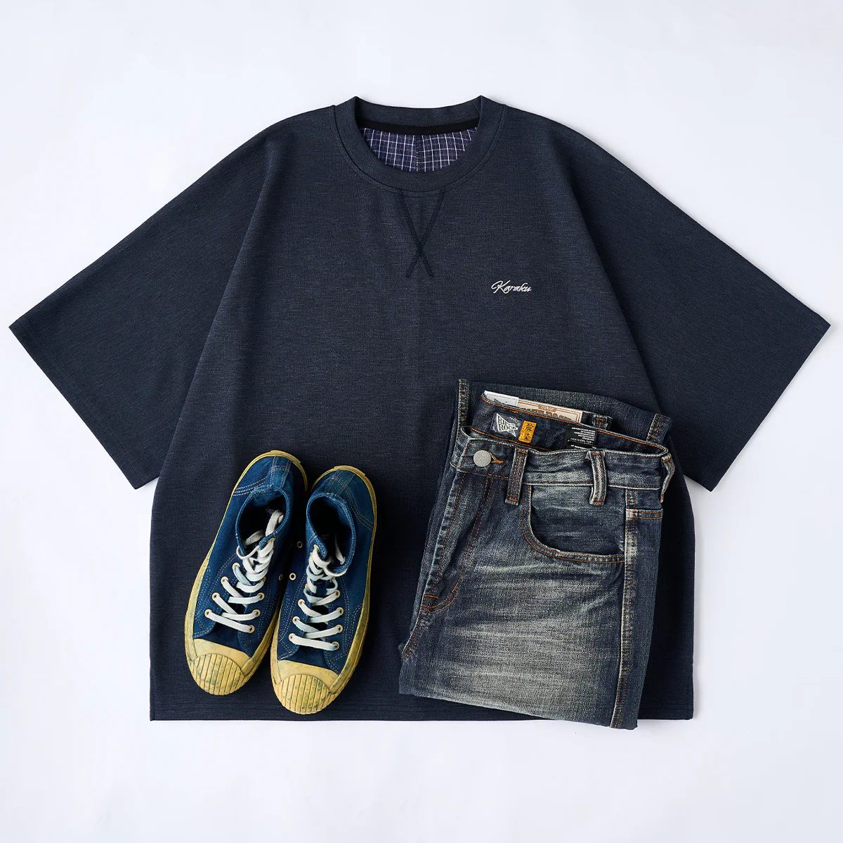 ウォッシュドヒゲ＆裾カットオフ加工　ストレートデニムパンツ - Image 16