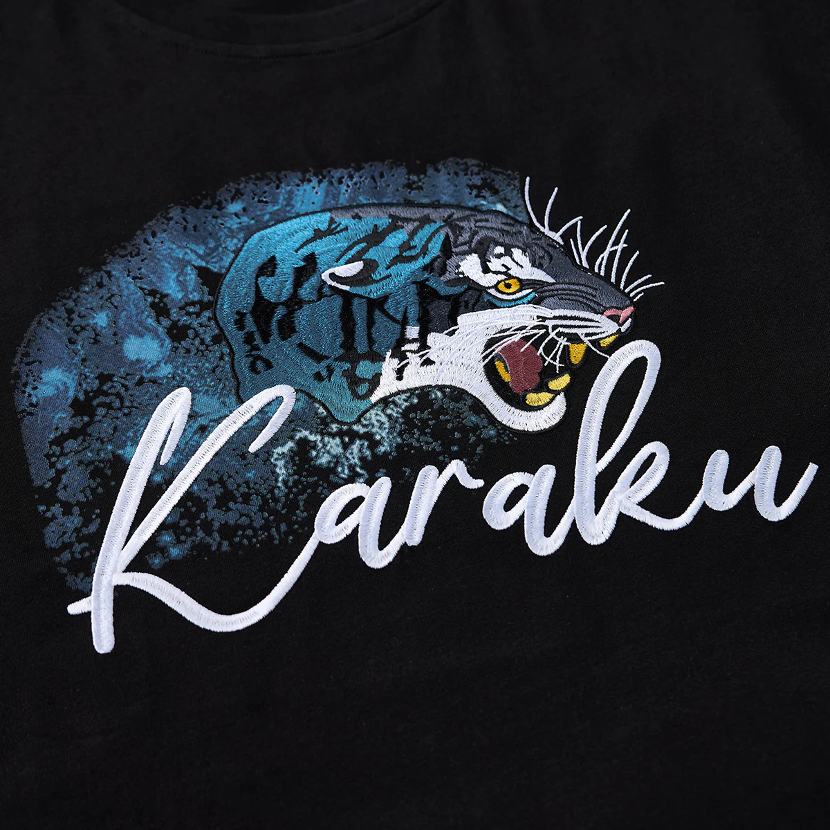 KARAKU×田中ラオウ「Bloom」プリント＆刺繍入りコットンTee - Image 11