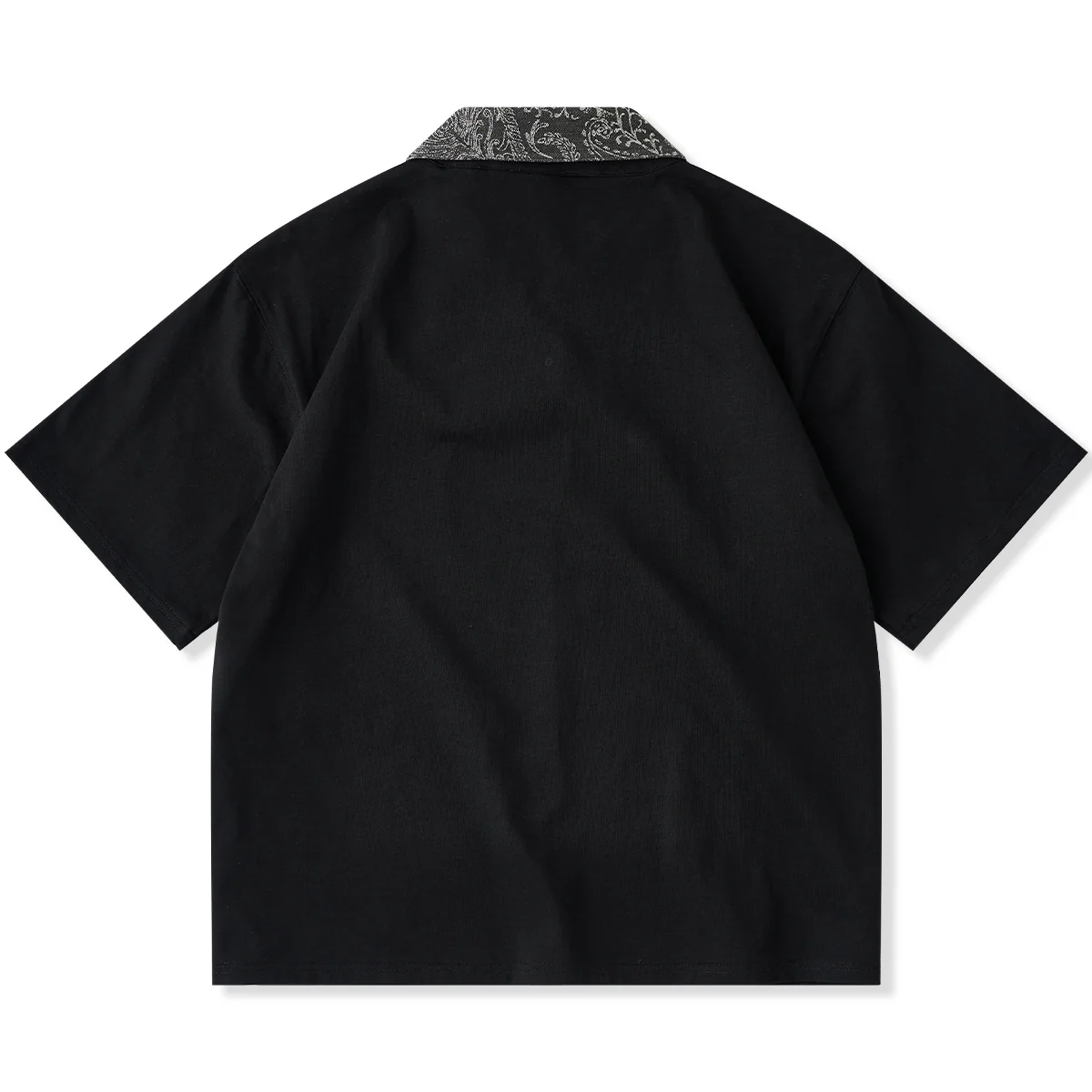 襟ペイズリージャカード切替　「KaraKu」刺繡入り2ボタンポロシャツ - Image 2