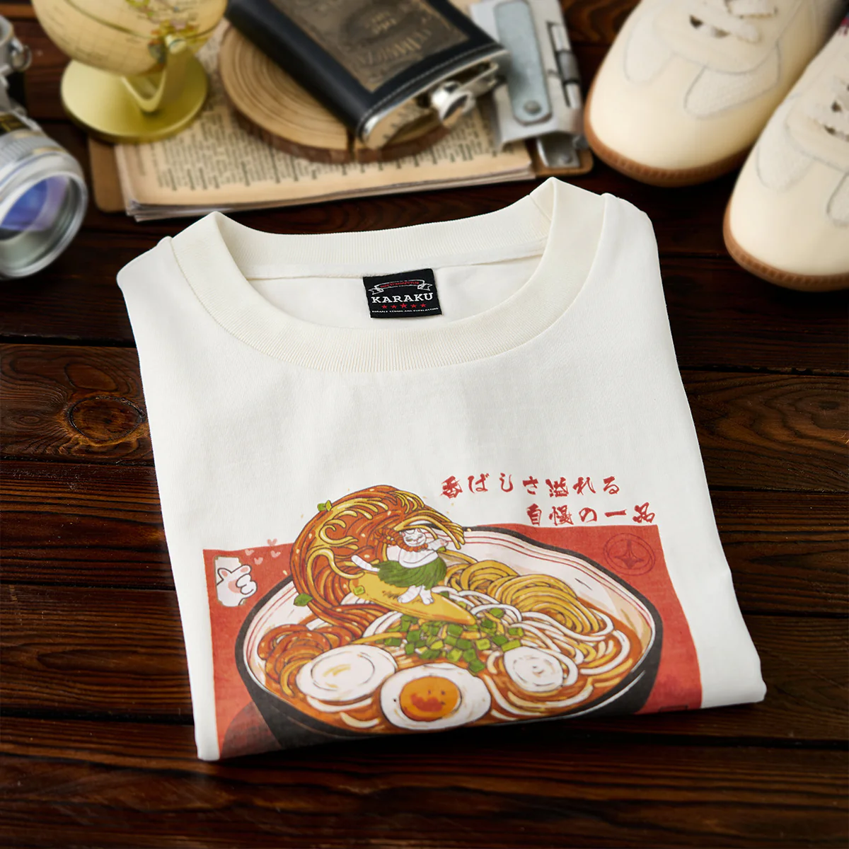 「ラーメン波サーフィン・フラダンス猫」プリントコットンTee - Image 4