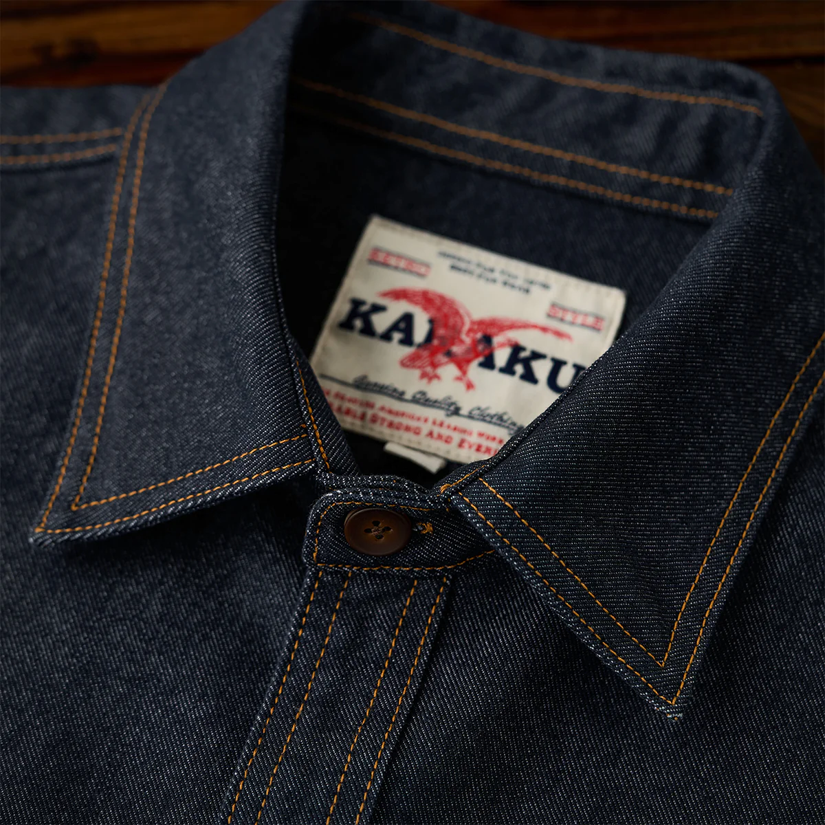 「KaraKu」ロゴ刺繡　紅白ヒモ付き裏エスニック調柄デニムシャツ - Image 10
